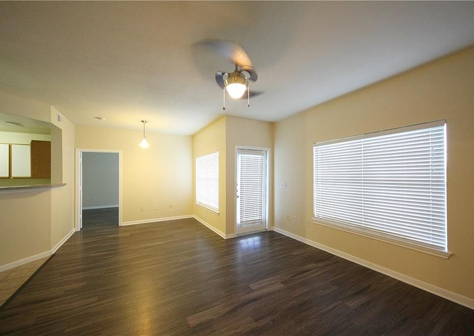 1st image of 2320 Gracy Farms Ln APT 825
