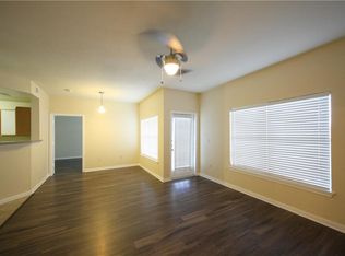 2320 Gracy Farms Ln APT 825, Austin, TX 78758