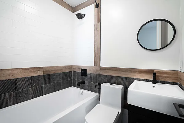 Rented by Avenues Real Estate | media 5