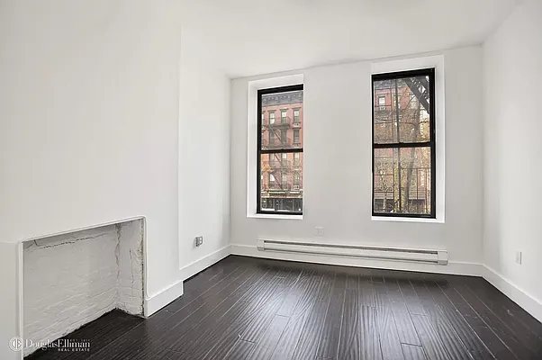 Rented by Douglas Elliman | media 23