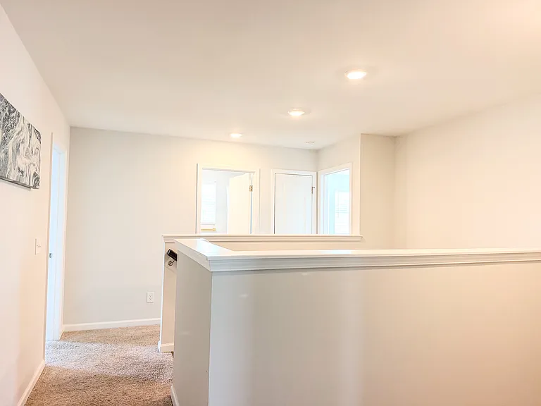 106 Wildflower Ln — Photo 8