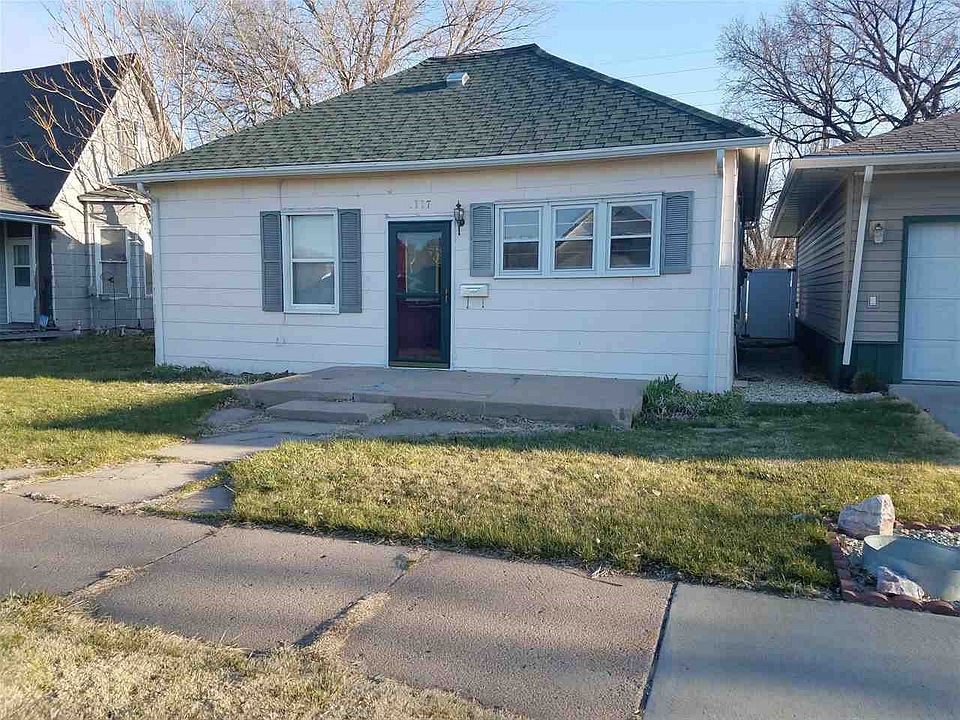 1st image of 1117 W 6th St