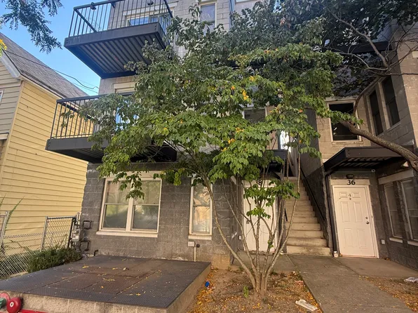 (undisclosed Address), Staten Island, NY 10301