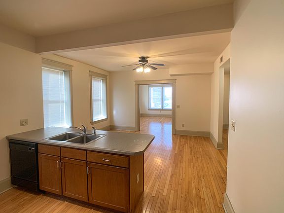 5th image of 5890 Delmar Blvd APT 2E