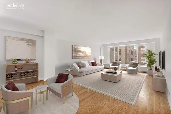 Sold by Sotheby's International Realty | media 17