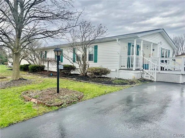 200 Brett Brae, Clinton, NY 13323