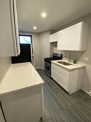 Rented by Corcoran | media 14