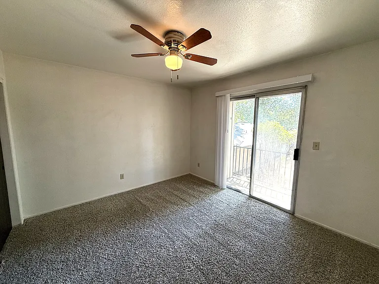 432 W Sacramento Ave #B — Photo 9