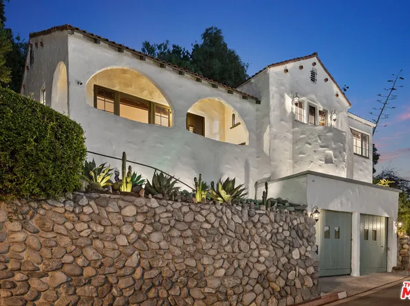 1224 Oberlin Dr, Glendale, CA 91205