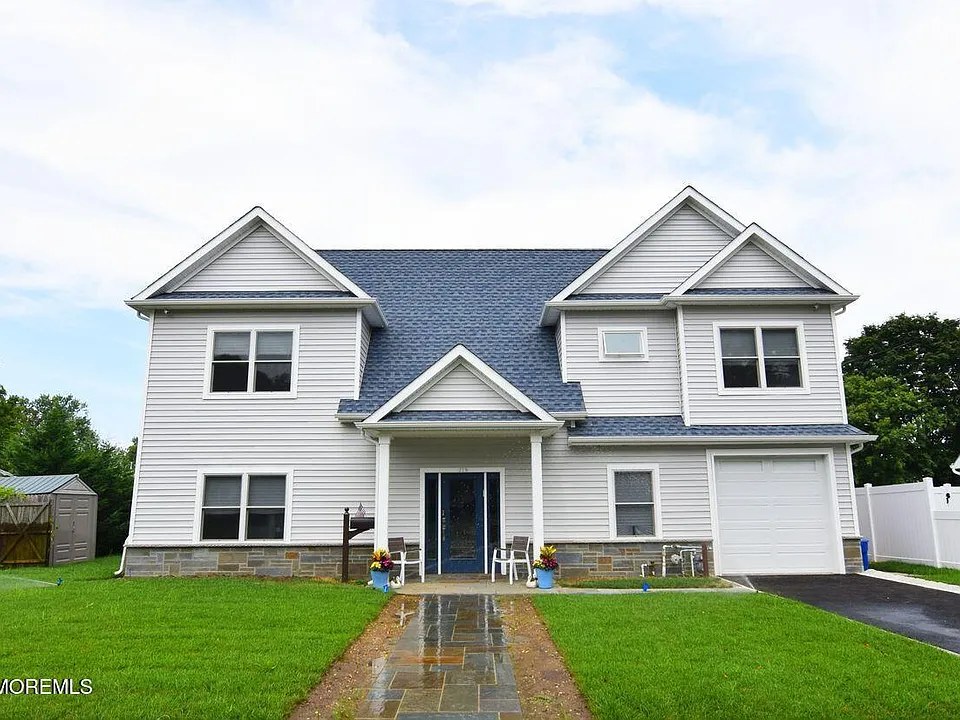 229 Lockwood Ave #WINTER