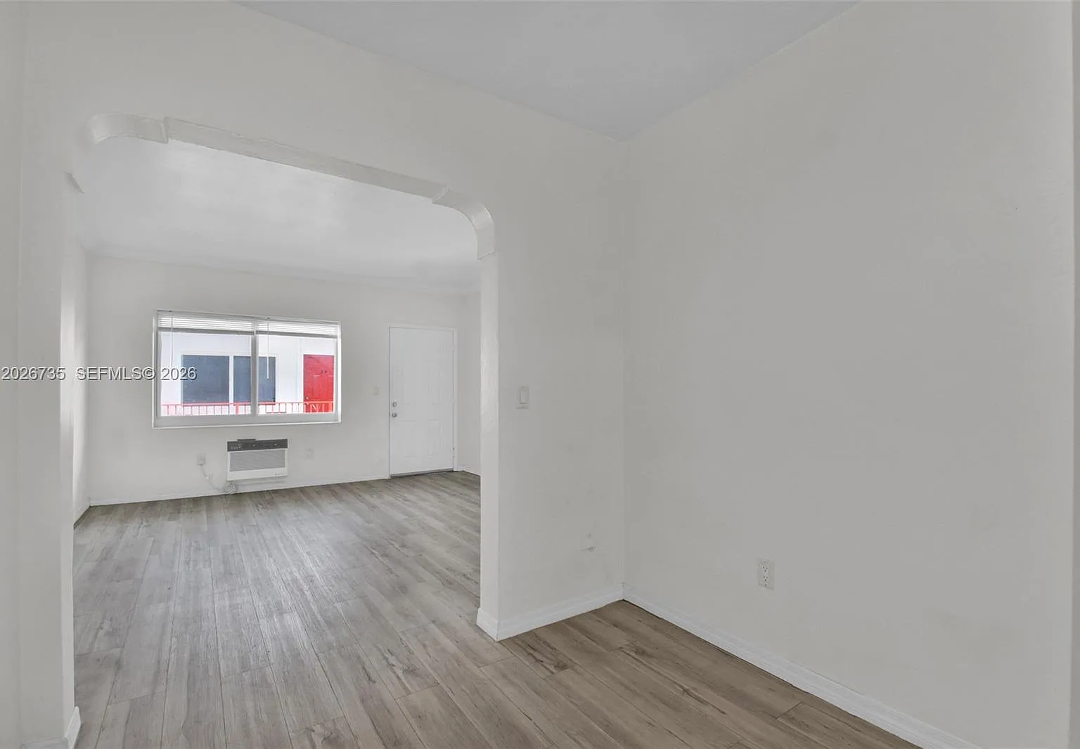 Ramavest Condo — Photo 4