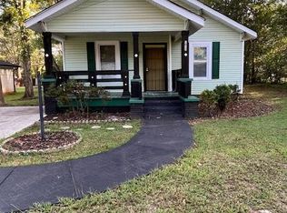 1012 W College Ext, Griffin, GA 30224