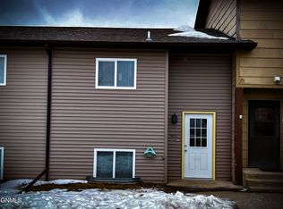 1813 31st St W, Williston, ND 58801