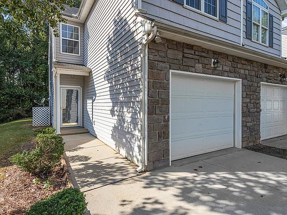 4th image of 137 Woodson Dr