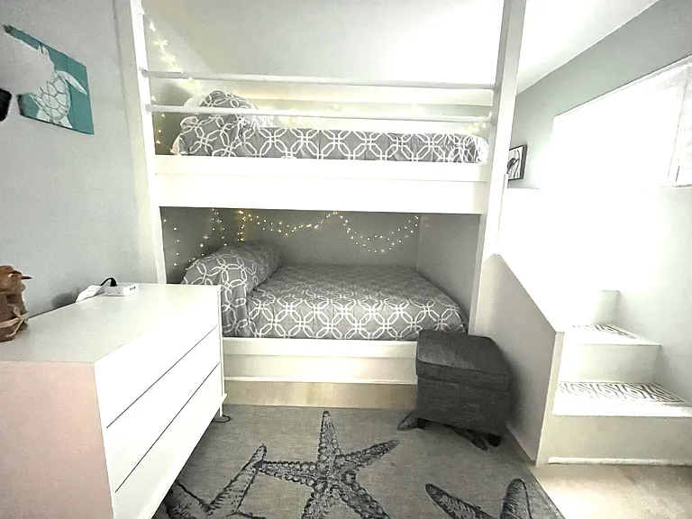 1250 N Portofino Dr #301 — Photo 12