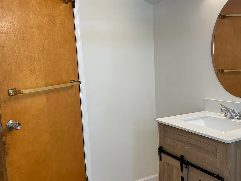 128 Main St — Photo 14