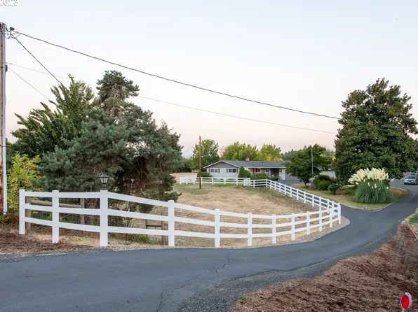 5279 Jasper Rd, Springfield, OR 97478