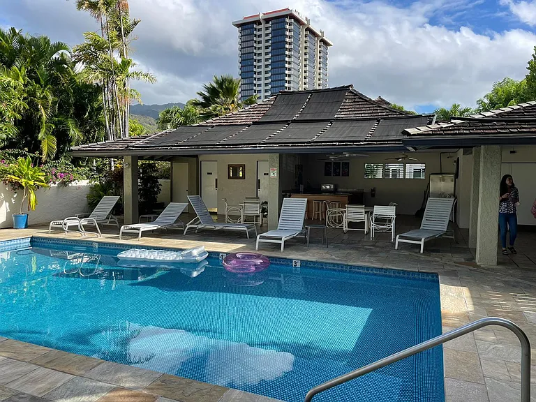 211 Kawaihae St #D9 — Photo 16