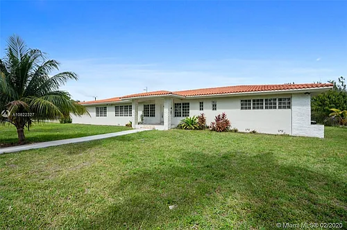 1895 NW 175th St Photo 1