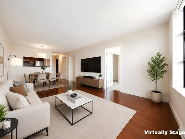 5380 Oben St #1106, Vancouver, BC V5R 6H7