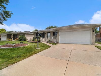 37692 Baylor Dr, Sterling Heights, MI, 48310