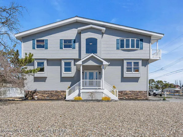 12 Joyce Street, Toms River, NJ 08753
