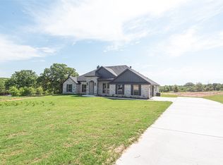 7020 Ranch View Pl, Springtown, TX 76082
