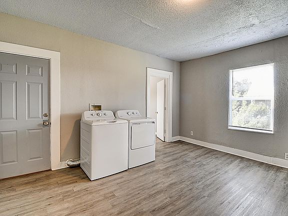 4th image of 3535 N College Ave APT 3