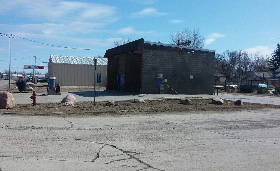 2nd image of 300 Se 1st Street East