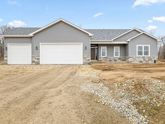 2nd image of 3286 West Prairie Grove Lane