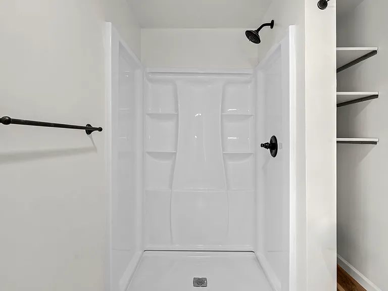 19717 Oak Ct — Photo 12