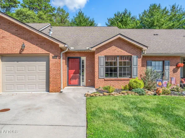 708 Rose Garden Way, Knoxville, TN 37919