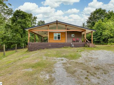 102 Connelly Rd, Marietta, SC, 29661