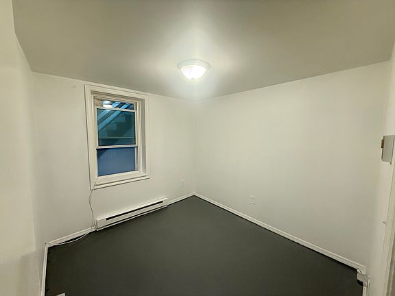 5th image of 3 Sherman Ave #1