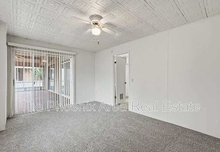 2431 N Higley Rd — Photo 28