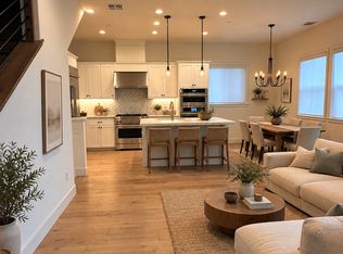 156 Harvest St, Daly City, CA 94014