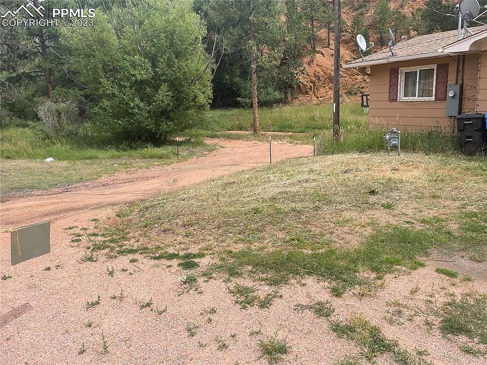 2nd image of Green Mountain Falls Rd