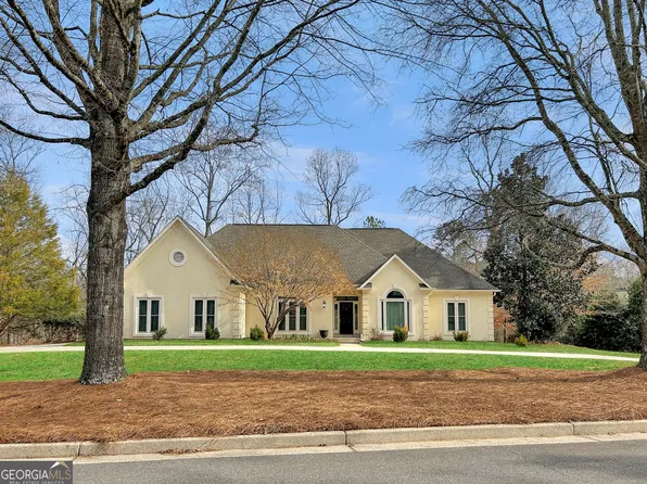 325 Sweet Briar Ct, Milton, GA 30004