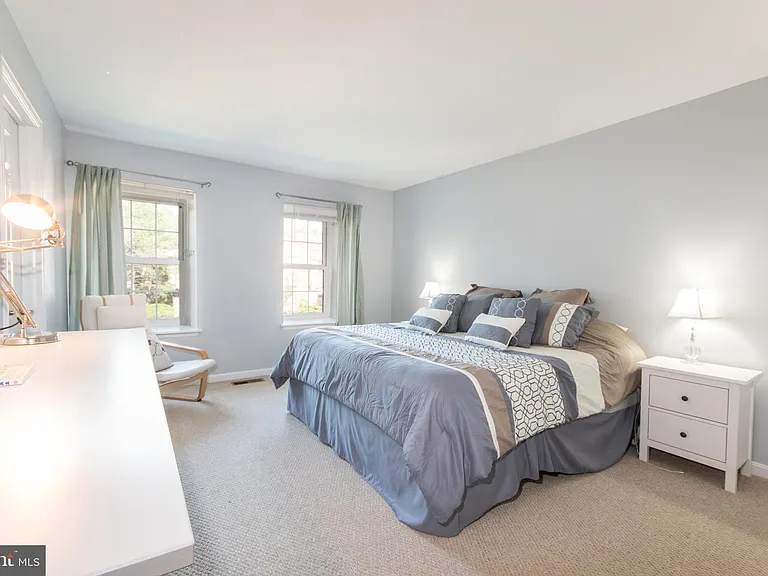 3946 Rosebay Ct — Photo 14