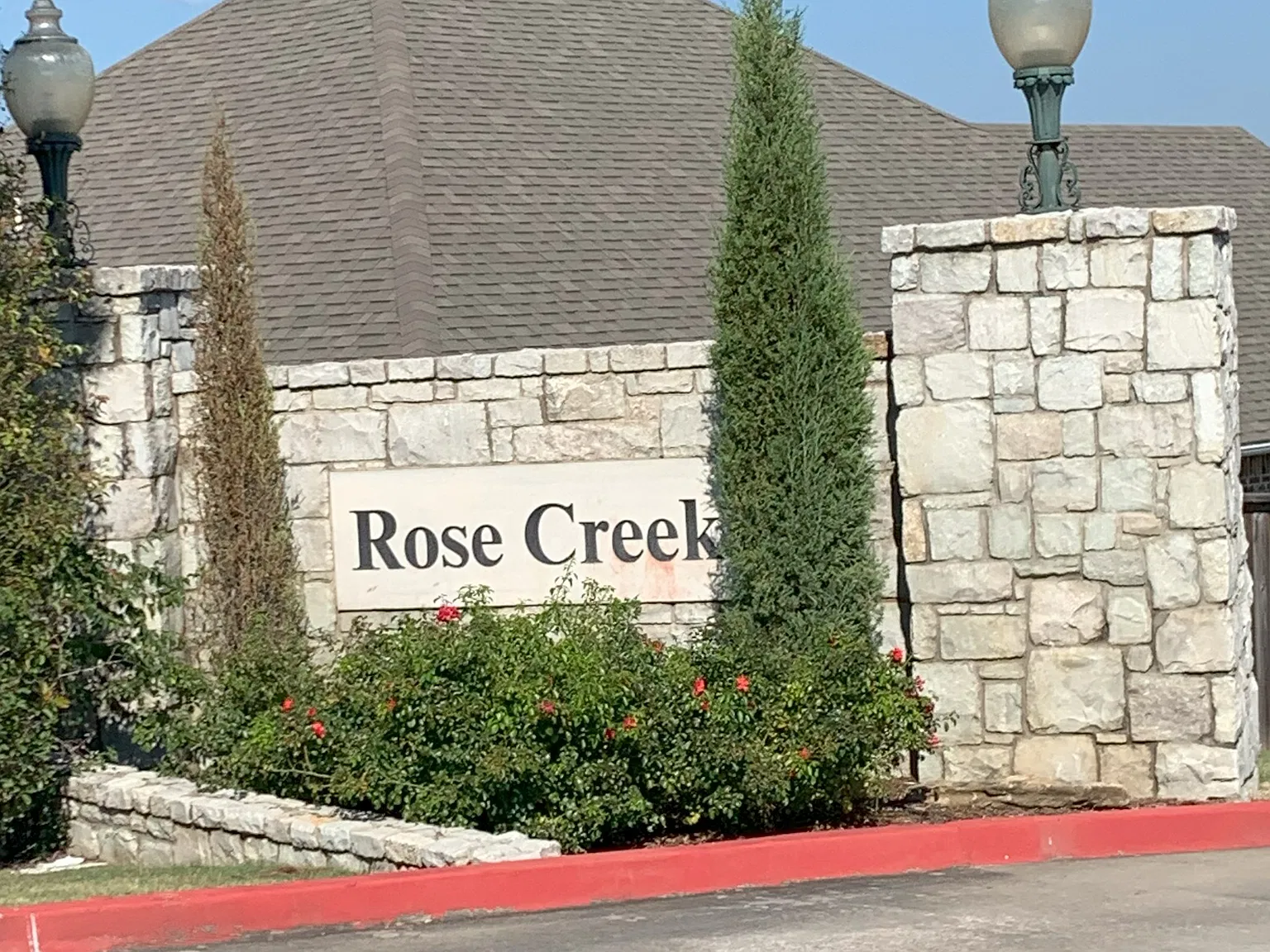 900 Cypress Drive - 1 — Photo 3