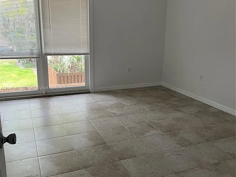 3300 Atlanta St #15F — Photo 27