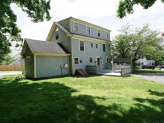 3rd image of 56-58 E Bacon St