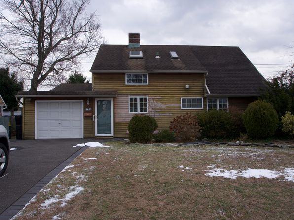 (undisclosed Address)