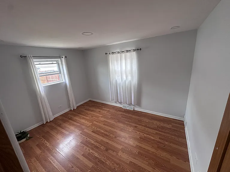 7737 Parkside Ave — Photo 9