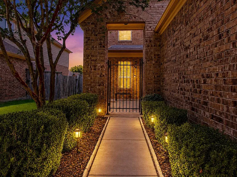 27110 Cardiff Rocks Dr — Photo 3