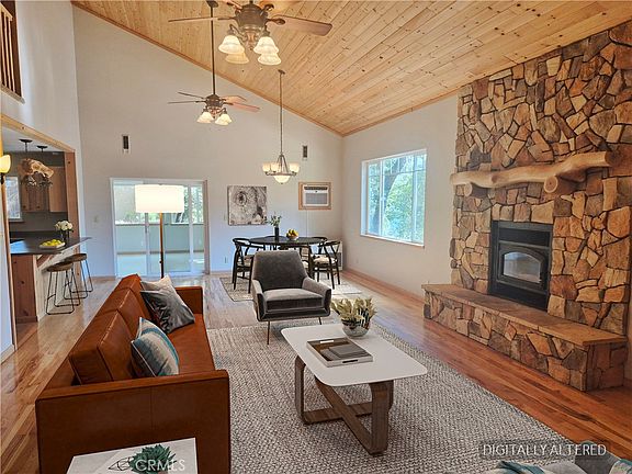 3rd image of 14274 Regina Way