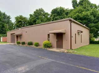 3226 W Division St, Springfield, MO 65802