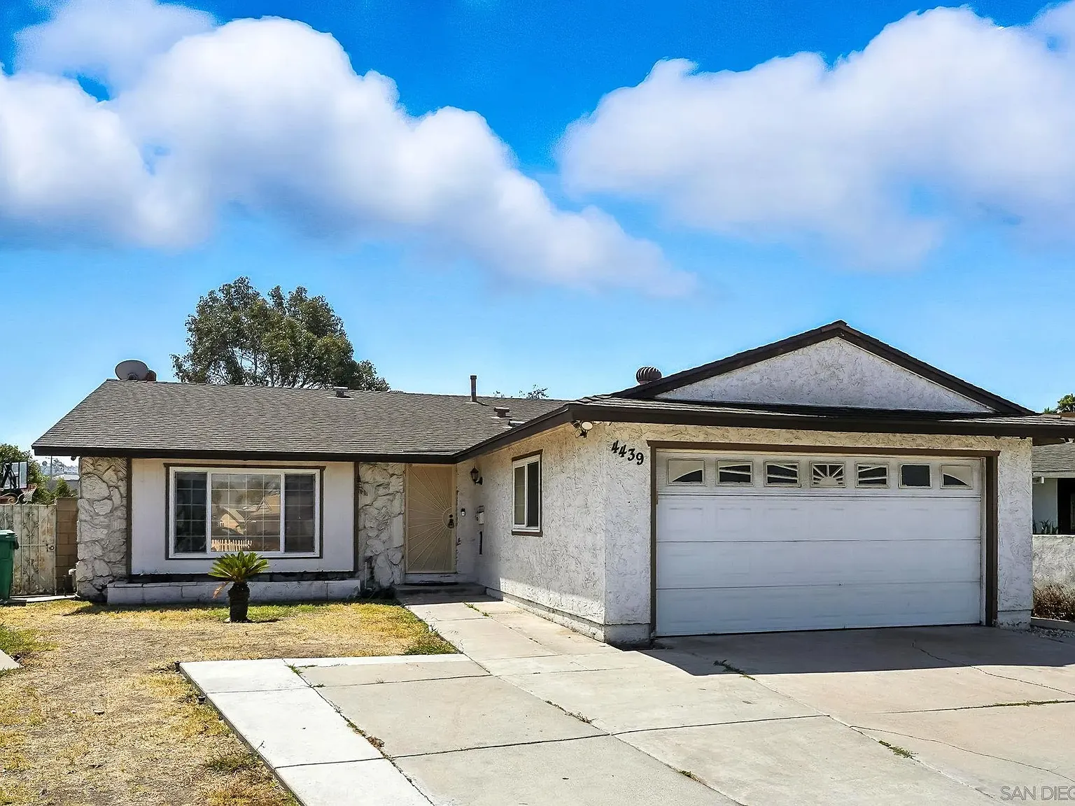 4 bed, 3.0 bath, 1550 sqft, $4,500 — Photo 1