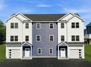 3 Doris Dr #2, North Chelmsford, MA 01863