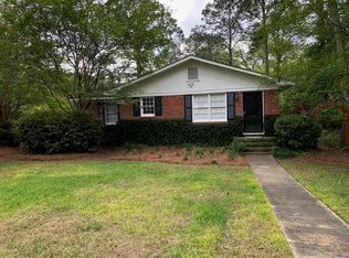 102 Donaldson St, Tifton, GA 31794